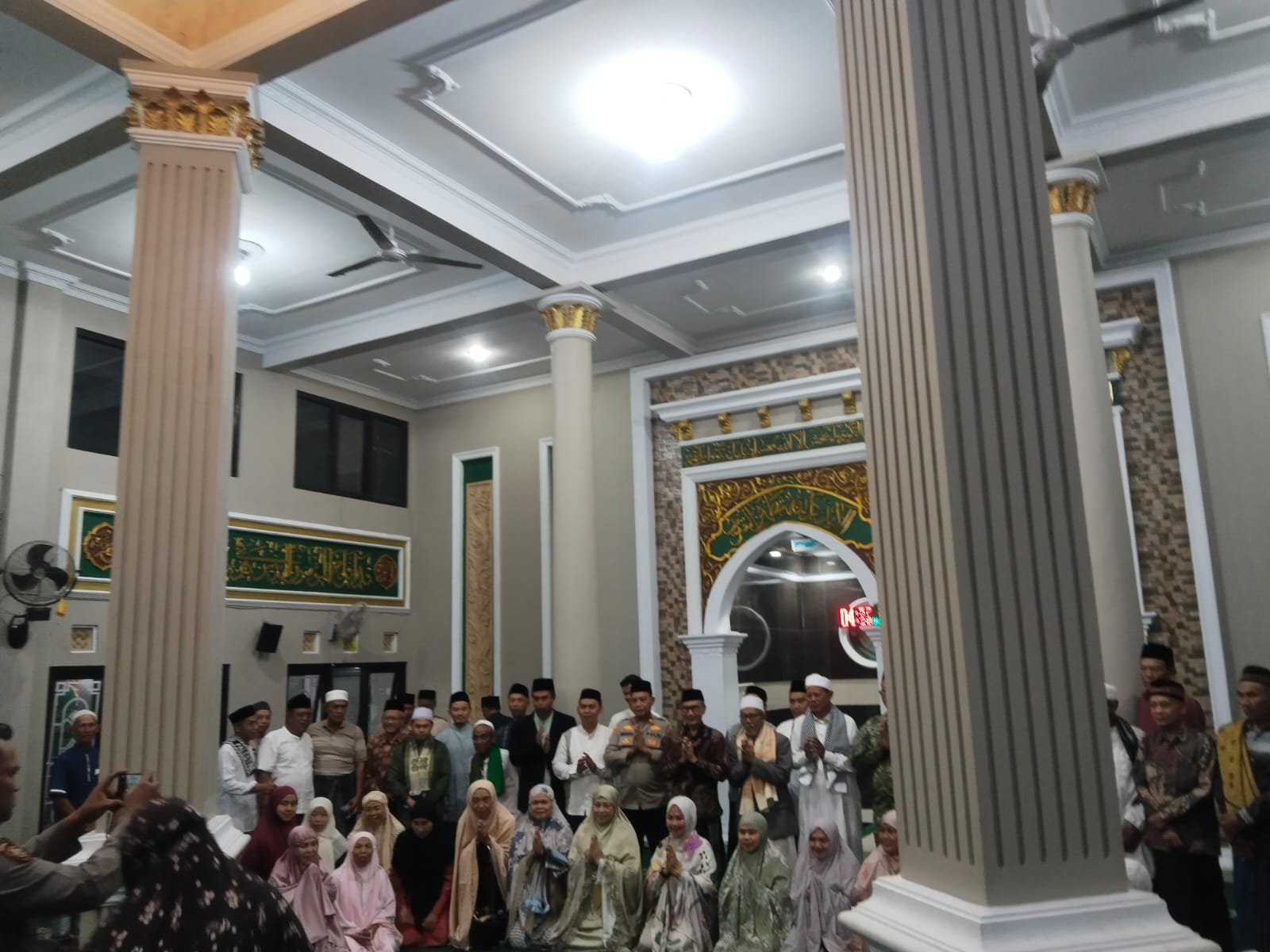 Kegiatan Sholat Subuh Bersama dengan Tim Musfika Kecamatan Bantarujeg